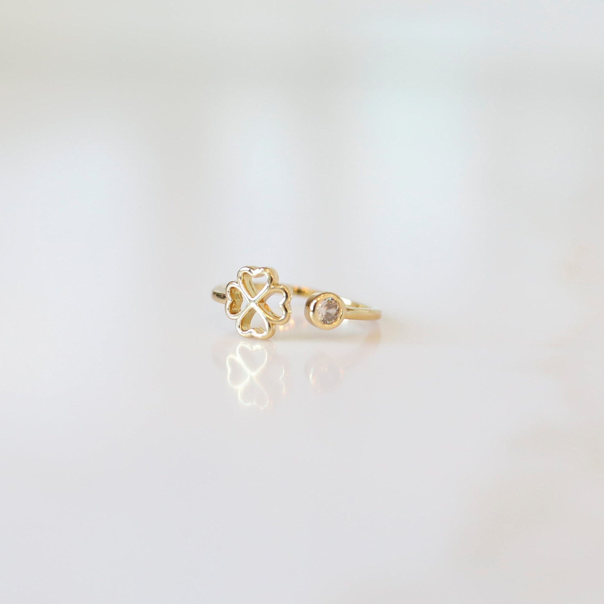 Clover Ring with Cubic Zirconia