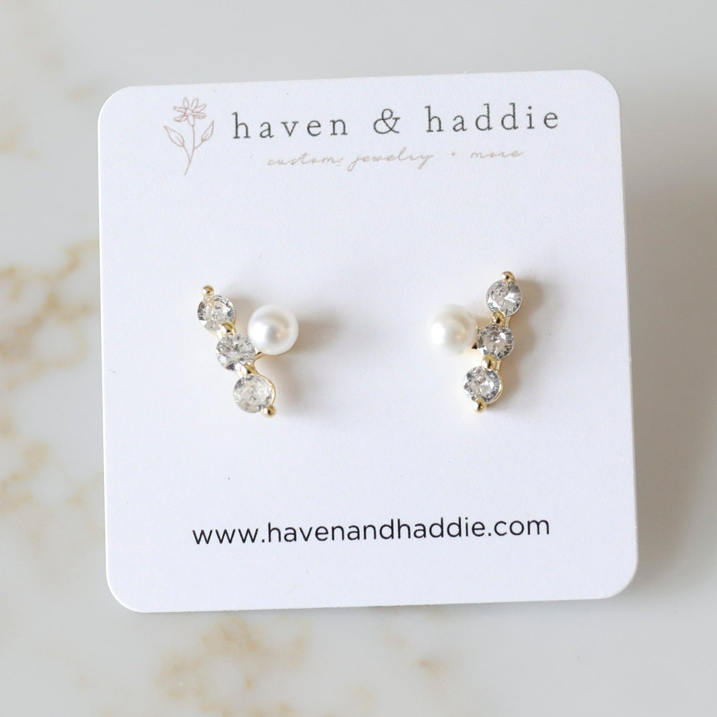 Pearl plus CZ Bar Studs