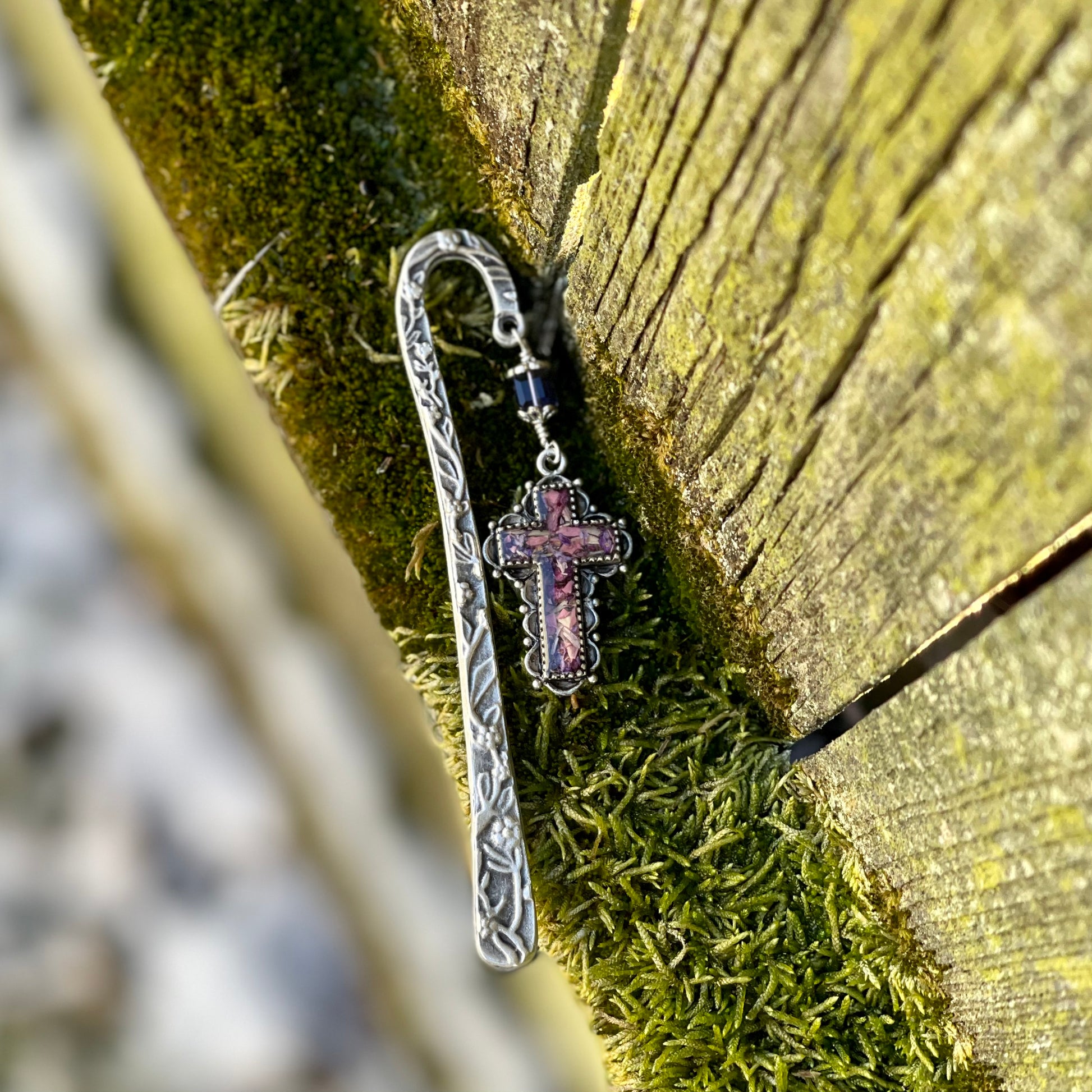 Memory Flower Ornate Cross Bookmark