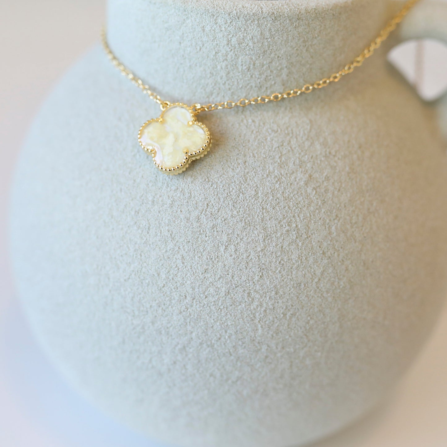 Memory Flower Jewelry Clover Necklace