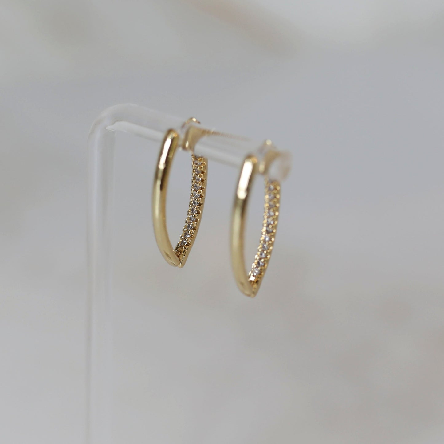 Arch Hoops