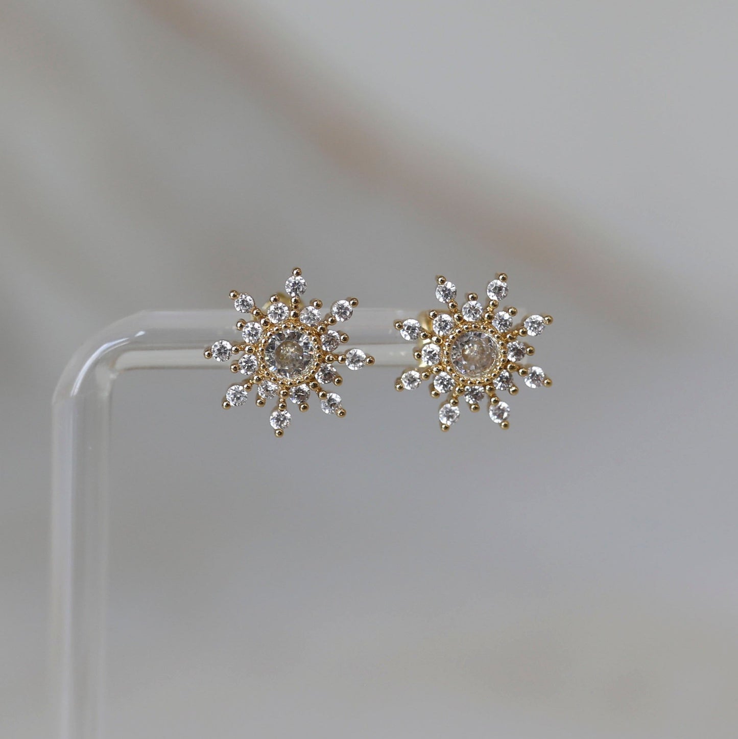 Snowflower Studs