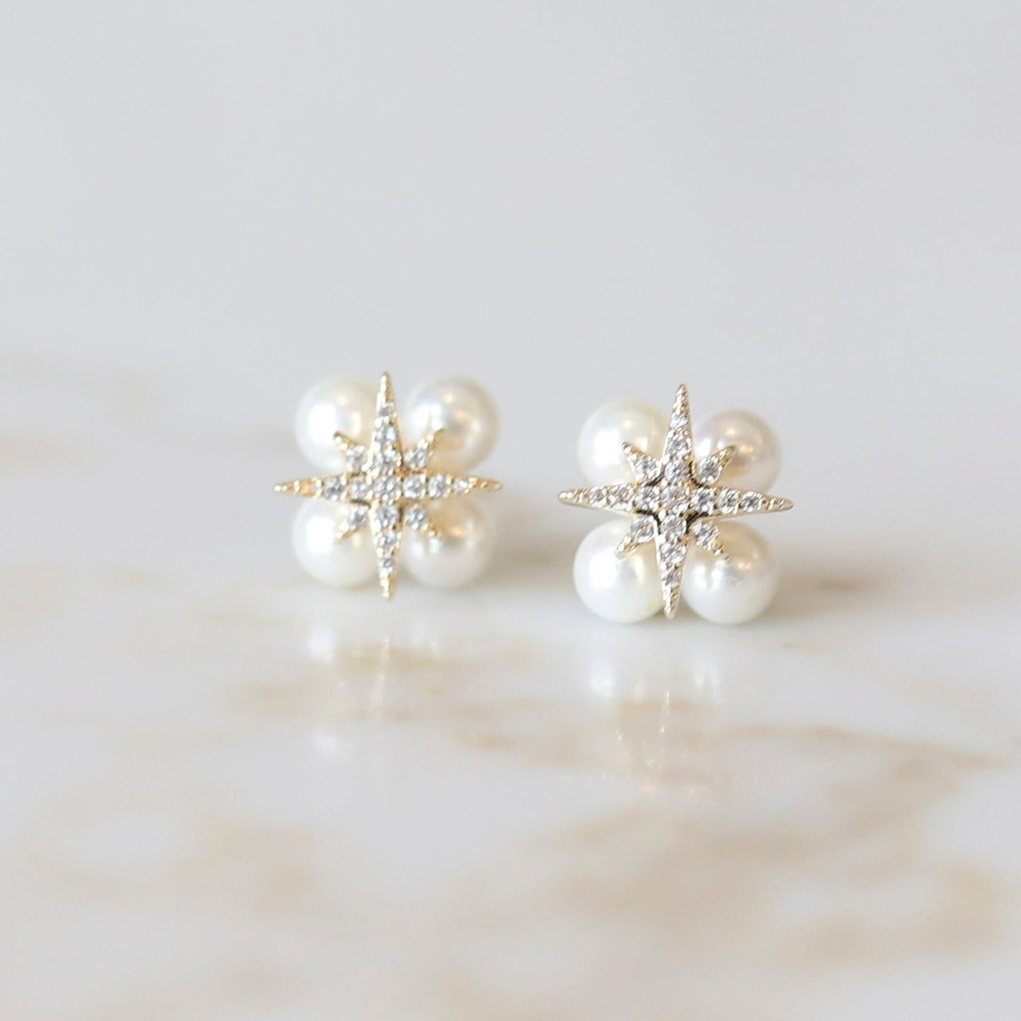 Starburst Pearl Stud