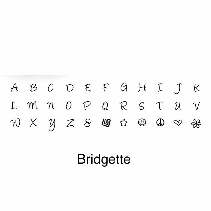 Personalized Horizontal Bar Necklace Bridgette Font
