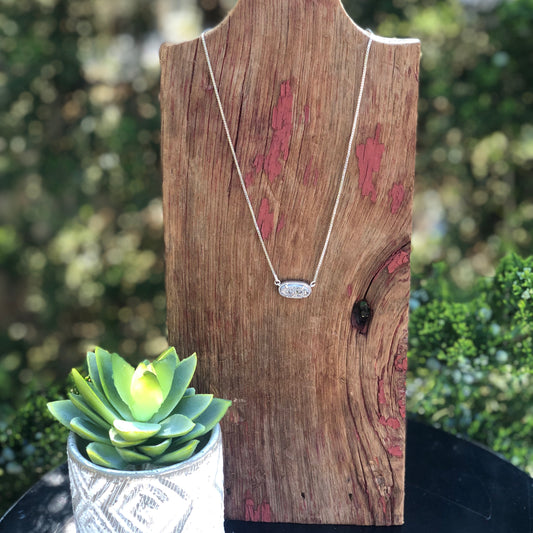 Silver Horizontal Oval Necklace Charcoal