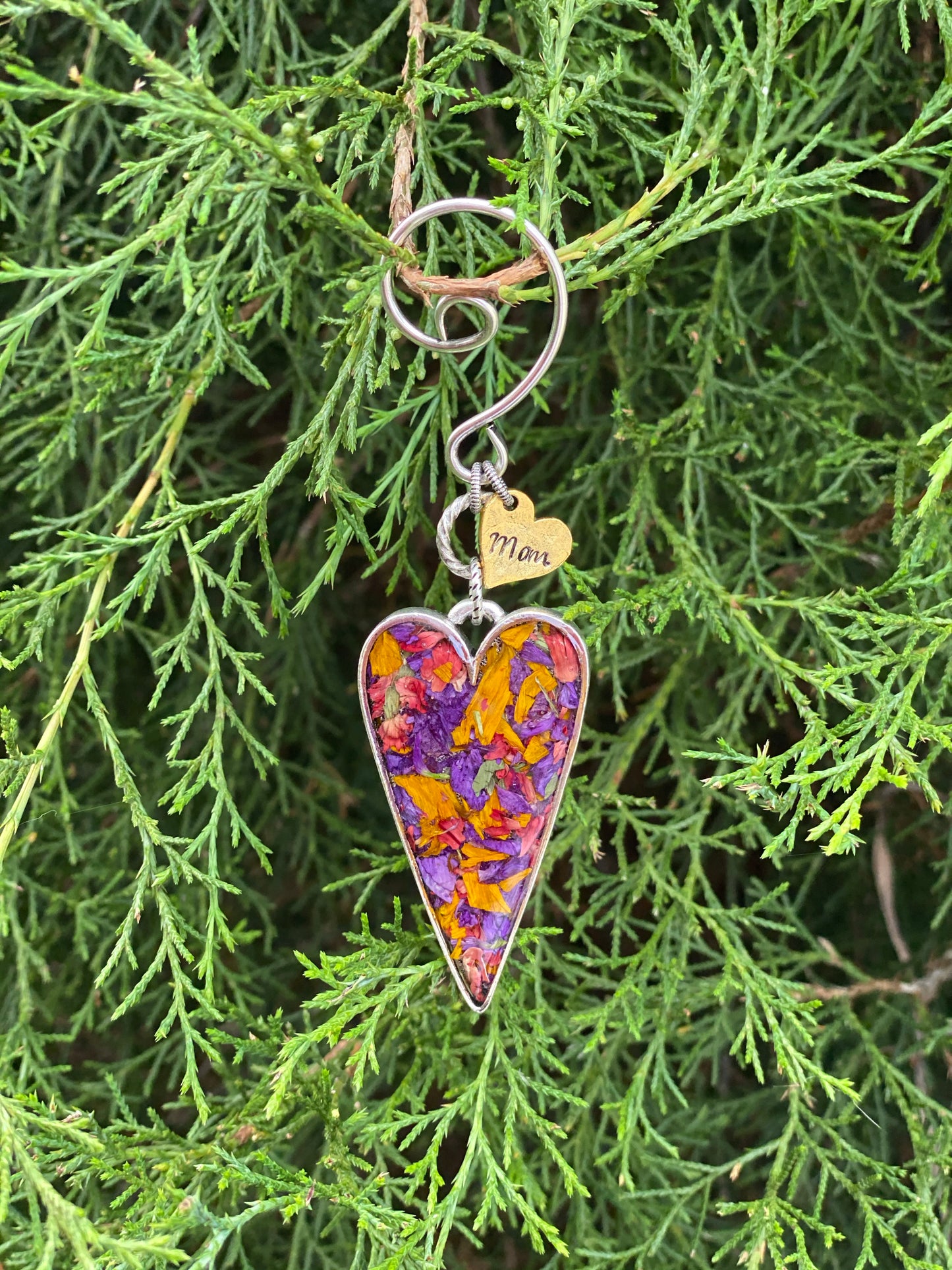 Memory Flower Heart Ornament with stamped Heart Charm
